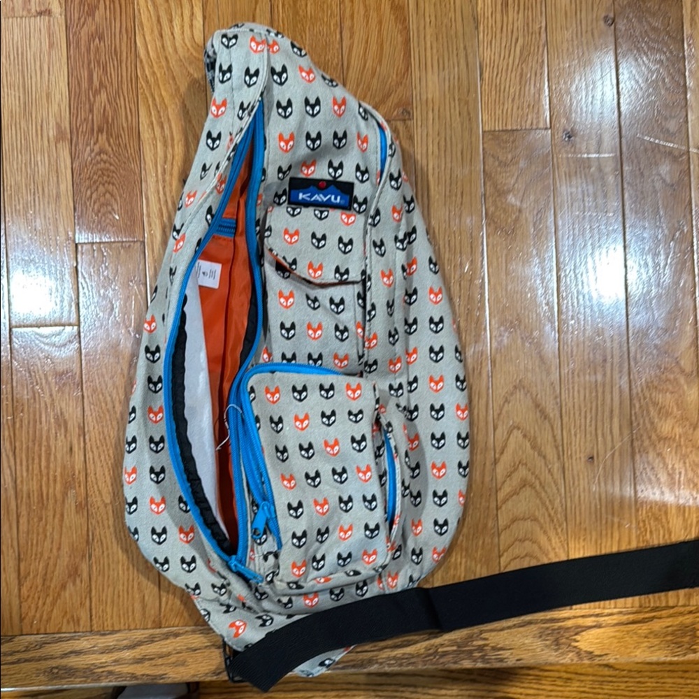 KAVU Fox Print Sling Bag - Cream and Black